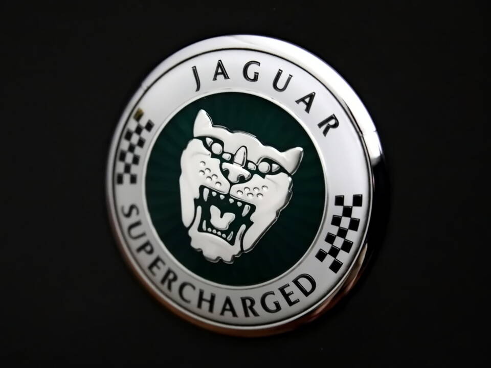 Bild 14/15 von Jaguar XKR (2005)