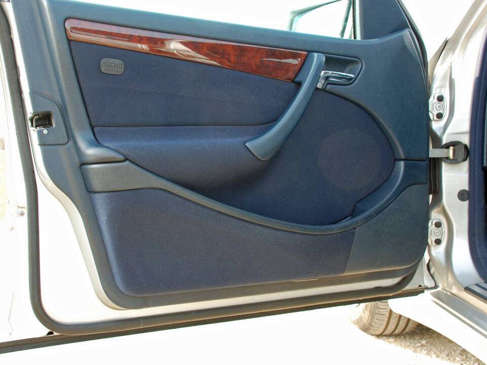 Bild 22/40 von Mercedes-Benz C 200 Kompressor (1997)