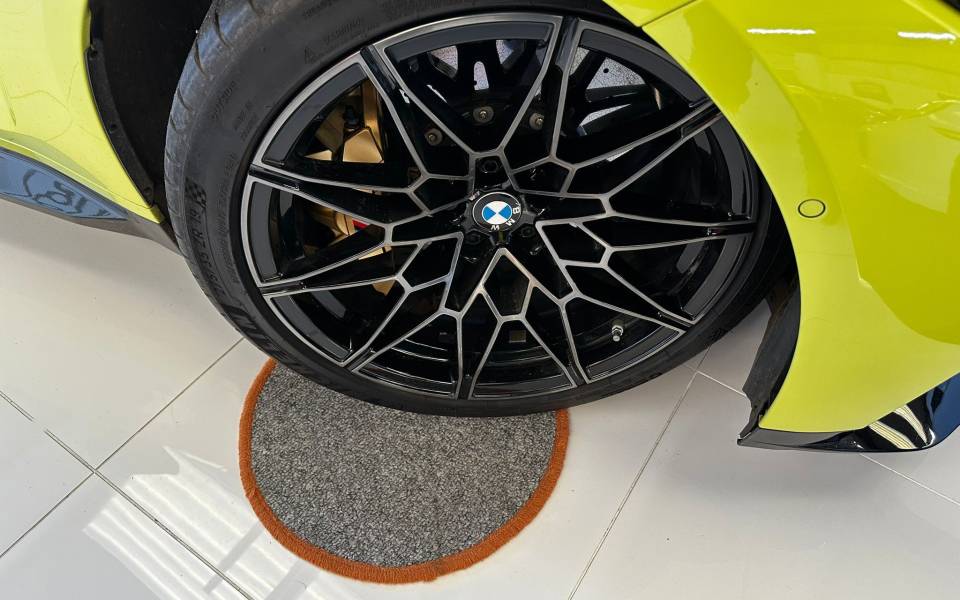 Image 22/49 of BMW M4 Competition (2021)