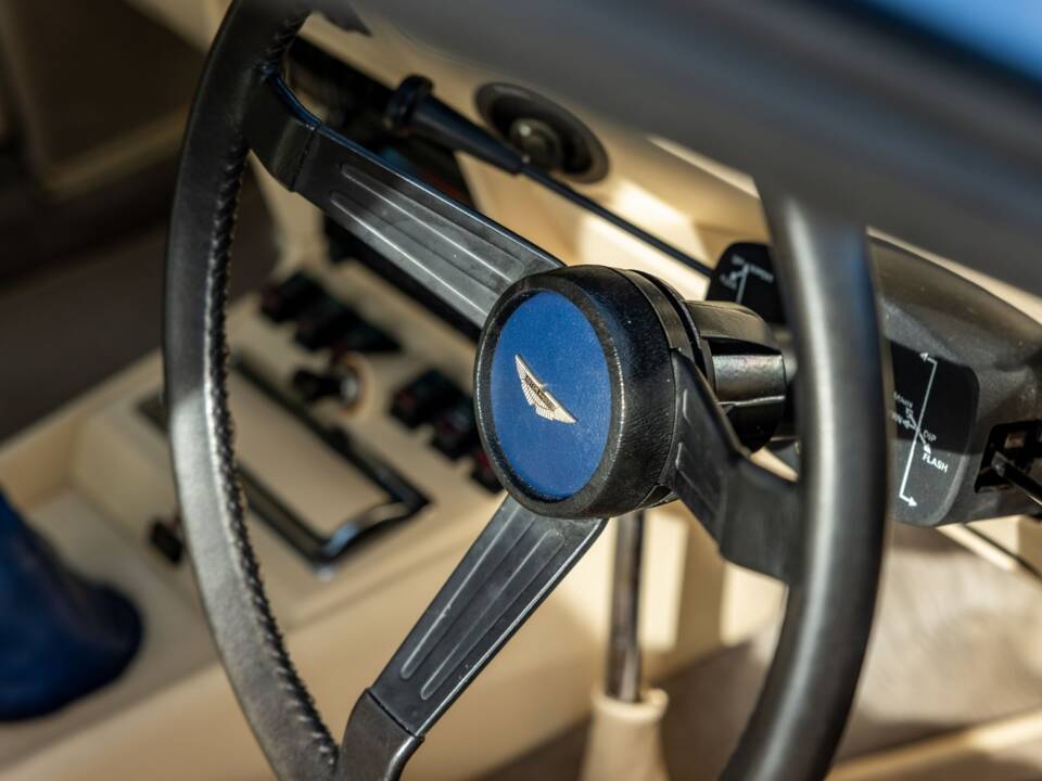 Bild 32/76 von Aston Martin Vantage (1979)