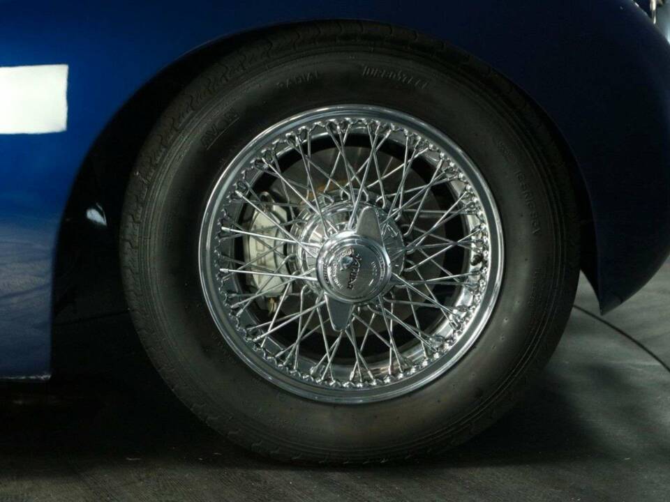 Afbeelding 50/50 van Jaguar XK 120 OTS (1952)