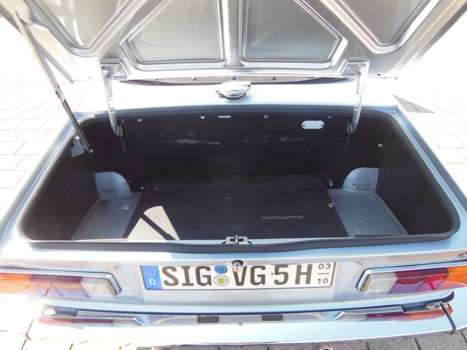 Bild 23/63 von Triumph TR 6 (1974)