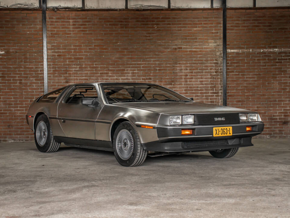 Image 2/66 of DeLorean DMC-12 (1981)