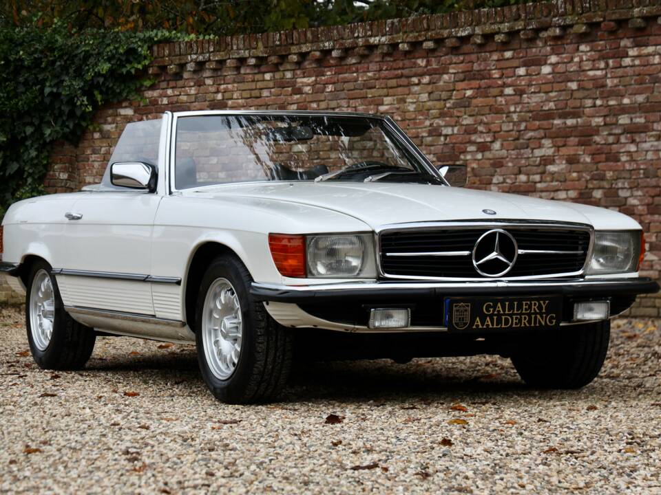 Bild 42/50 von Mercedes-Benz 280 SL (1977)
