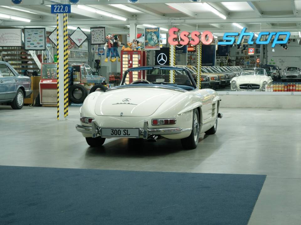 Bild 17/50 von Mercedes-Benz 300 SL Roadster (1959)