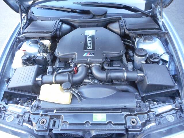 Immagine 18/22 di BMW M5 (1999)