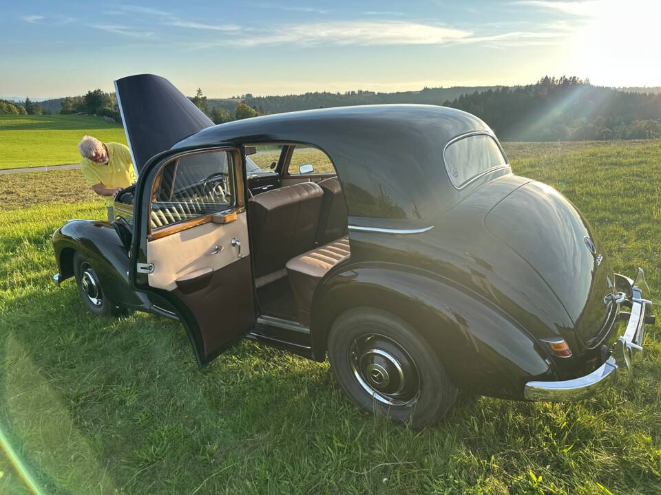Image 21/30 de Mercedes-Benz 220 (1952)