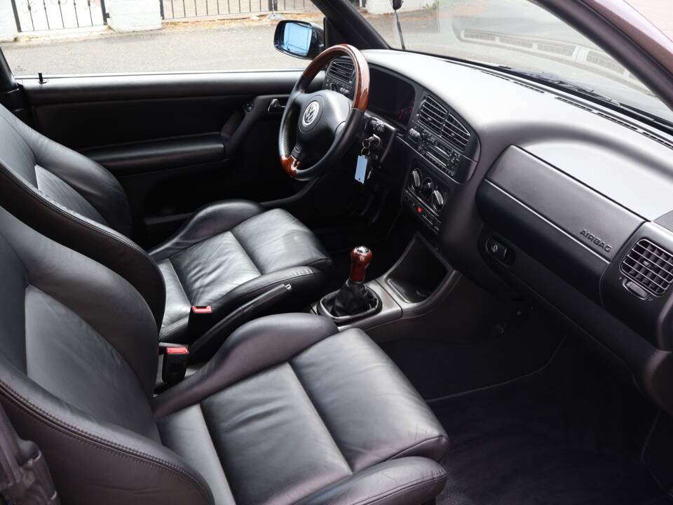 Bild 27/29 von Volkswagen Golf IV Cabrio 2.0 (2002)