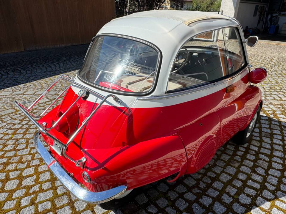 Image 8/12 of BMW Isetta 250 (1960)