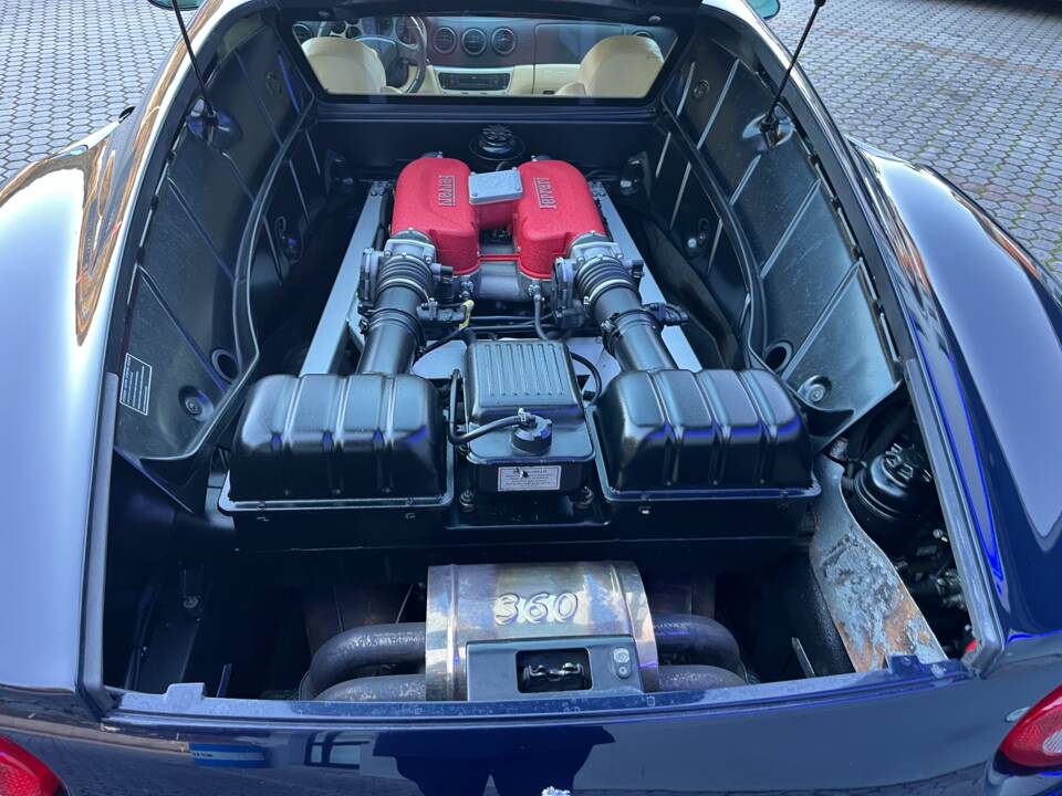 Image 17/26 of Ferrari 360 Modena (2003)