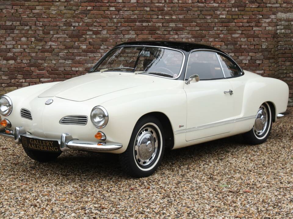 Bild 32/50 von Volkswagen Karmann Ghia 1300 (1966)