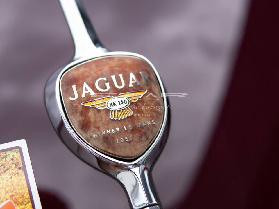 Image 17/32 de Jaguar XK 140 OTS (1955)