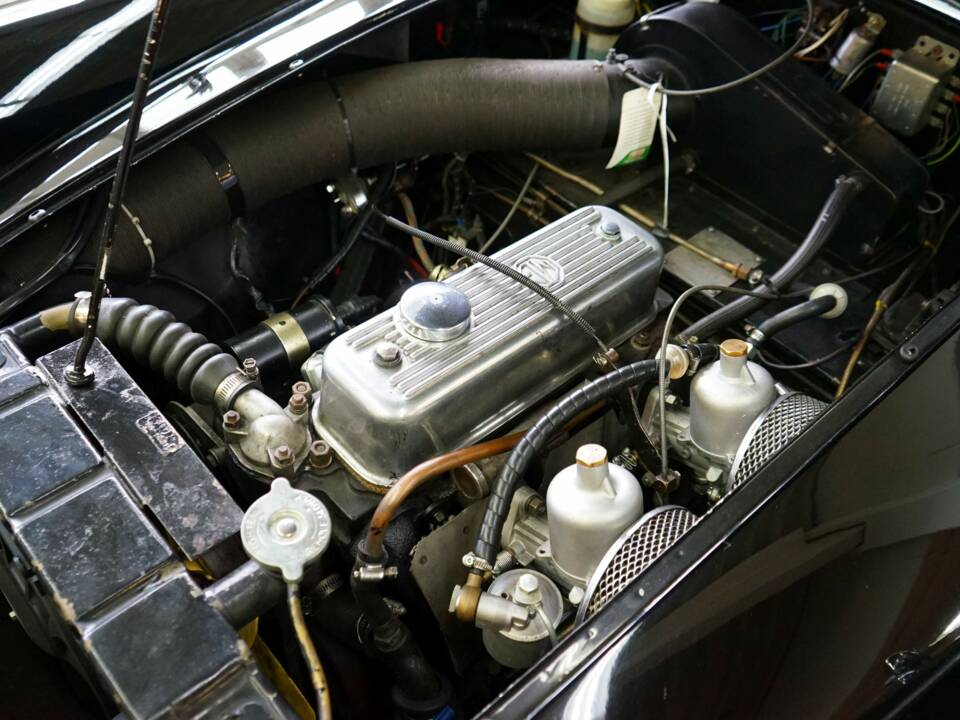 Immagine 37/46 di MG MGA 1500 (1959)