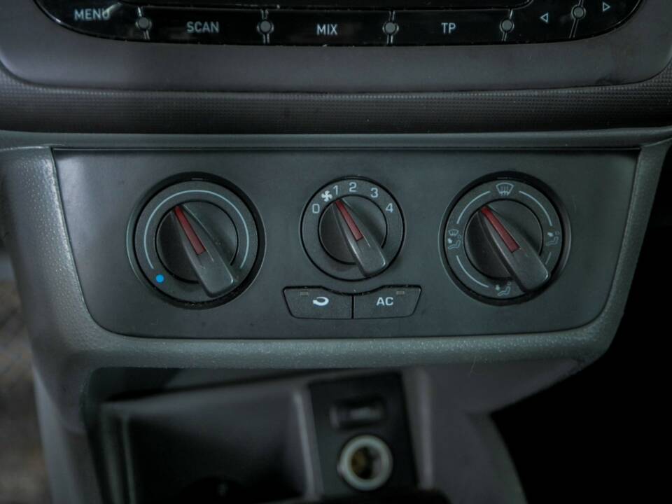 Immagine 23/44 di SEAT Ibiza 1.2 TDI (2012)