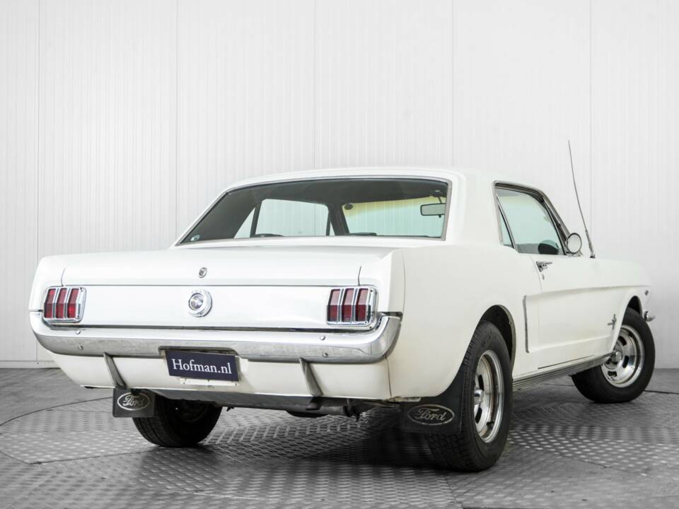 Image 45/50 de Ford Mustang 289 (1900)