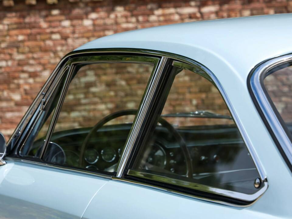Afbeelding 47/50 van Maserati 3500 GTI Sebring (1964)