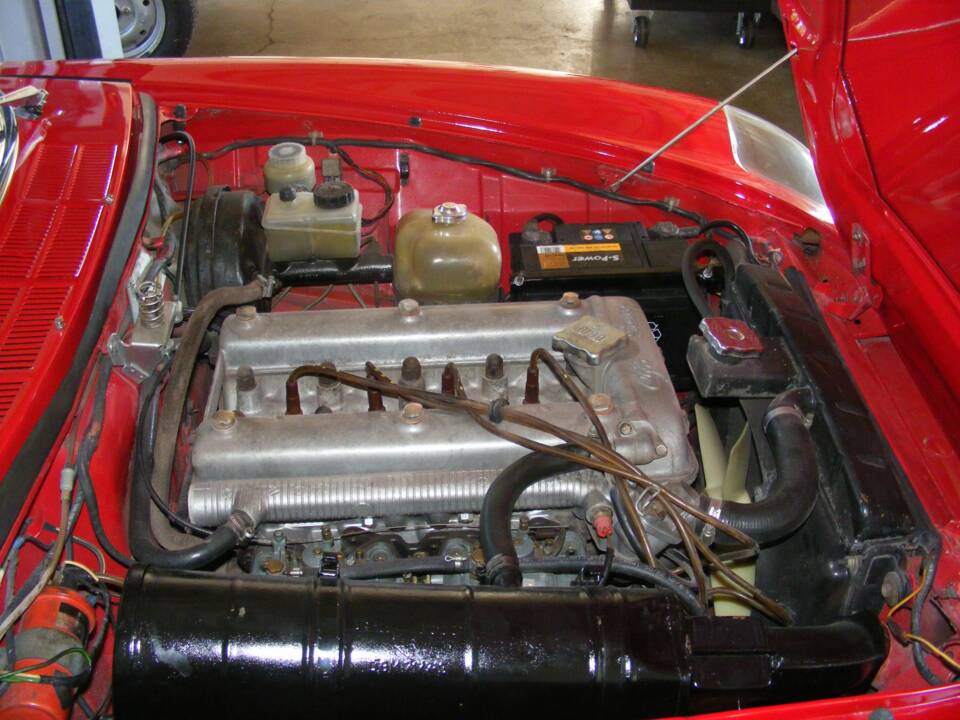 Immagine 69/77 di Alfa Romeo Spider Veloce 2000 (1981)