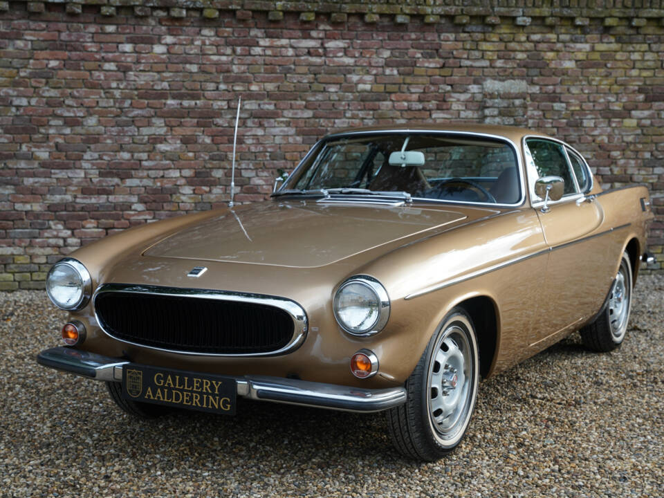 Image 19/50 of Volvo 1800 E (1972)