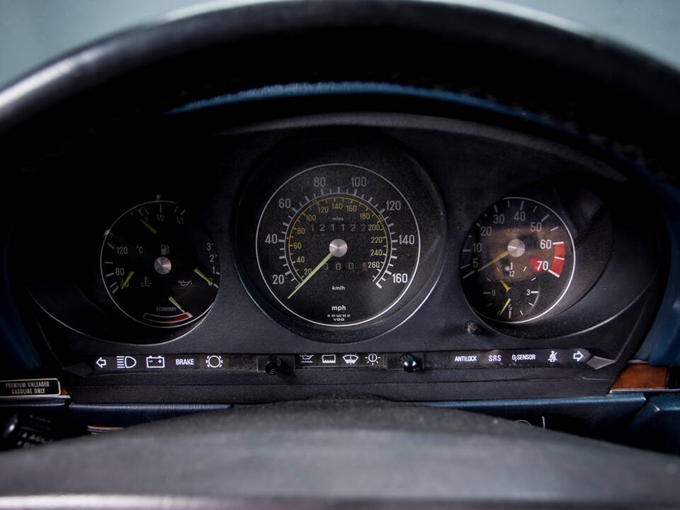 Bild 29/38 von Mercedes-Benz 560 SL (1986)