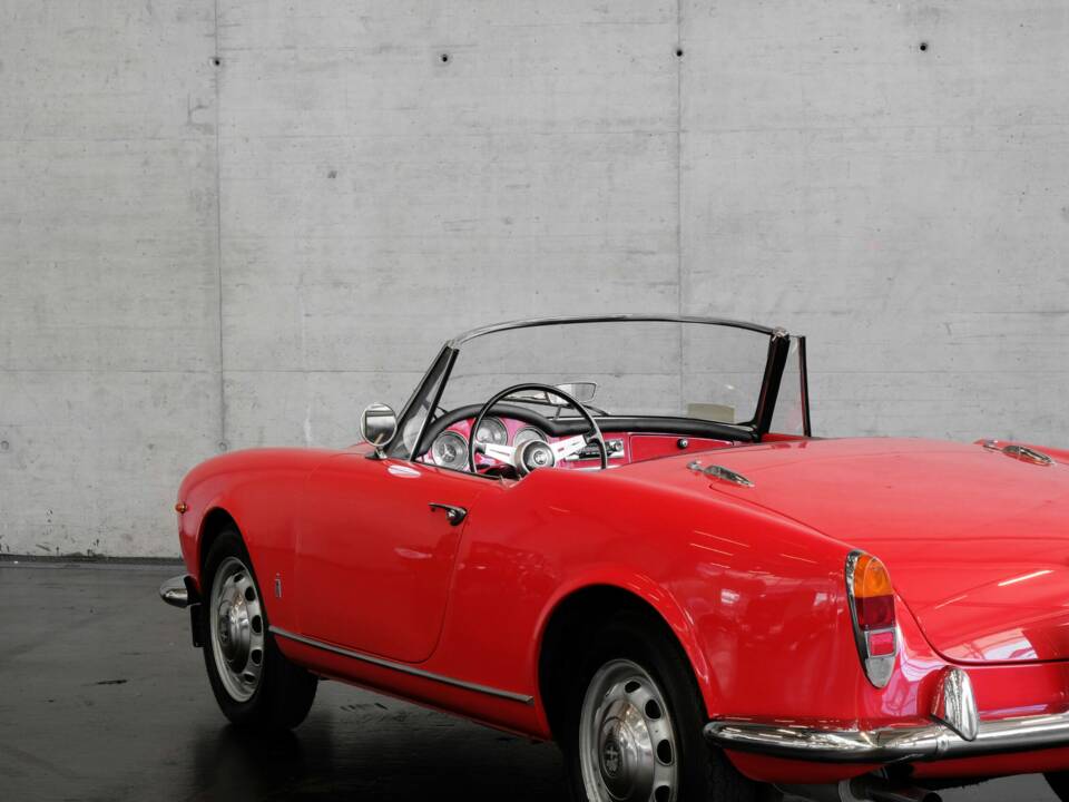 Afbeelding 45/46 van Alfa Romeo Giulia 1600 Spider (1963)