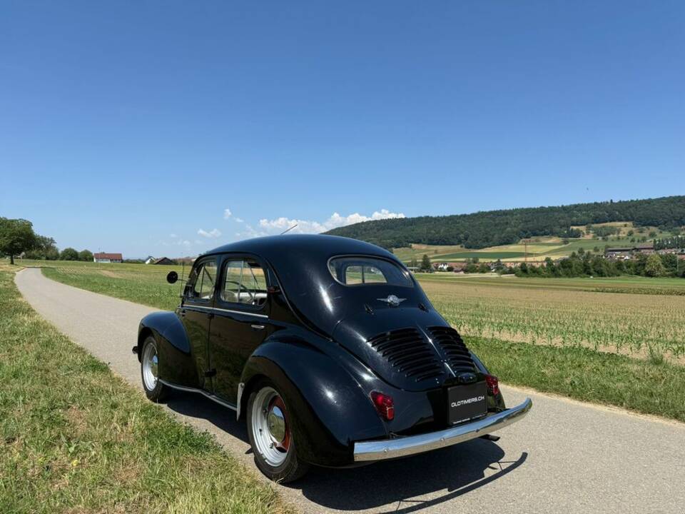 Afbeelding 2/18 van Renault 4 CV (1956)