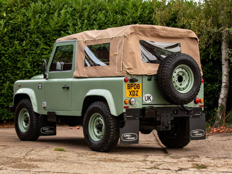 Bild 3/50 von Land Rover Defender 90 TD4 (2008)