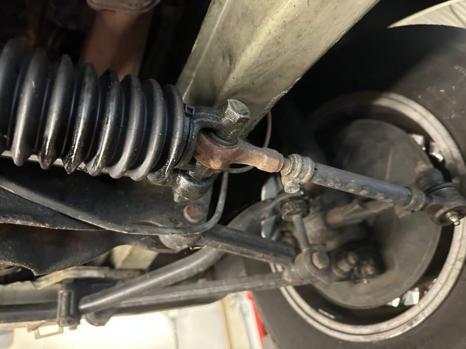 Image 72/80 of Peugeot 504 TI (1976)