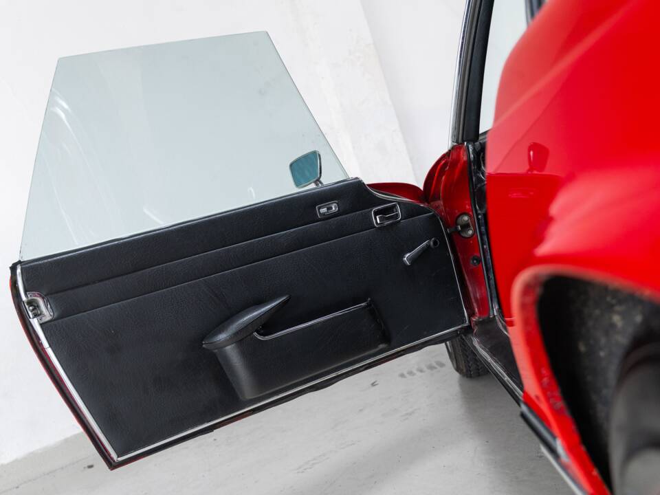 Image 9/35 of Mercedes-Benz 280 SL (1970)