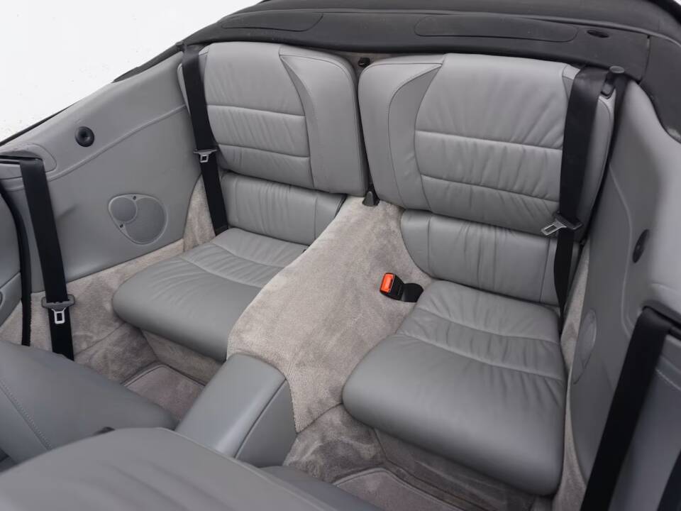 Afbeelding 13/50 van Porsche 911 Carrera 4 (2003)