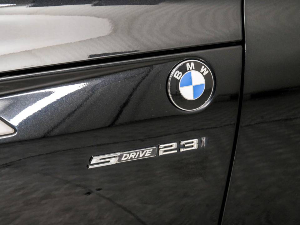 Image 33/50 of BMW Z4 sDrive23i (2011)