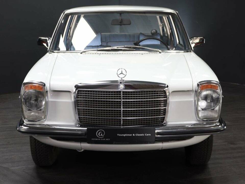 Bild 8/30 von Mercedes-Benz 230 lang (1973)