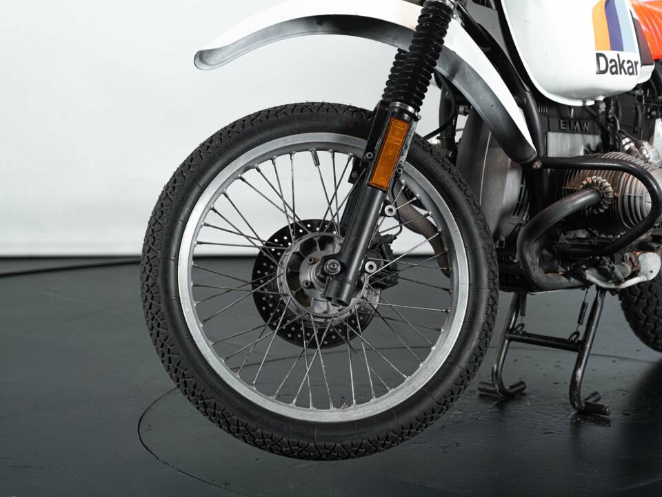 Bild 30/30 von BMW DUMMY (1987)