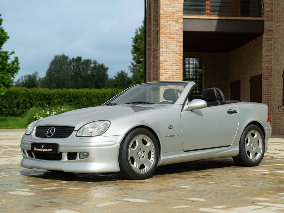 Obraz 3/50 pojazdu Mercedes-Benz SLK 230 Kompressor (1997)