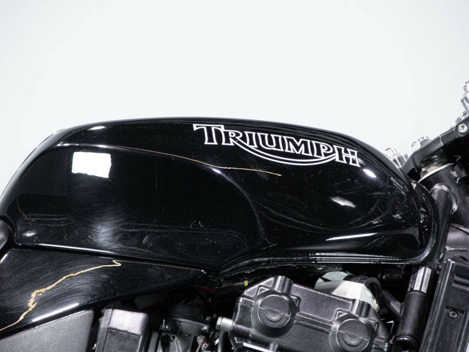 Bild 12/50 von Triumph Speed Triple (1995)