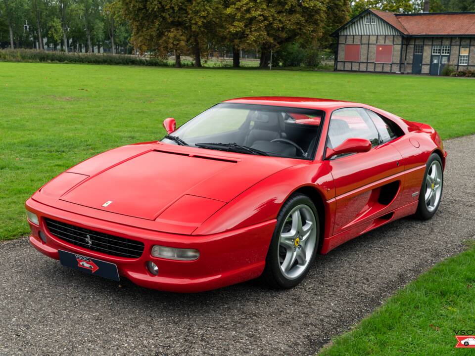 Bild 38/53 von Ferrari F 355 Berlinetta (1996)