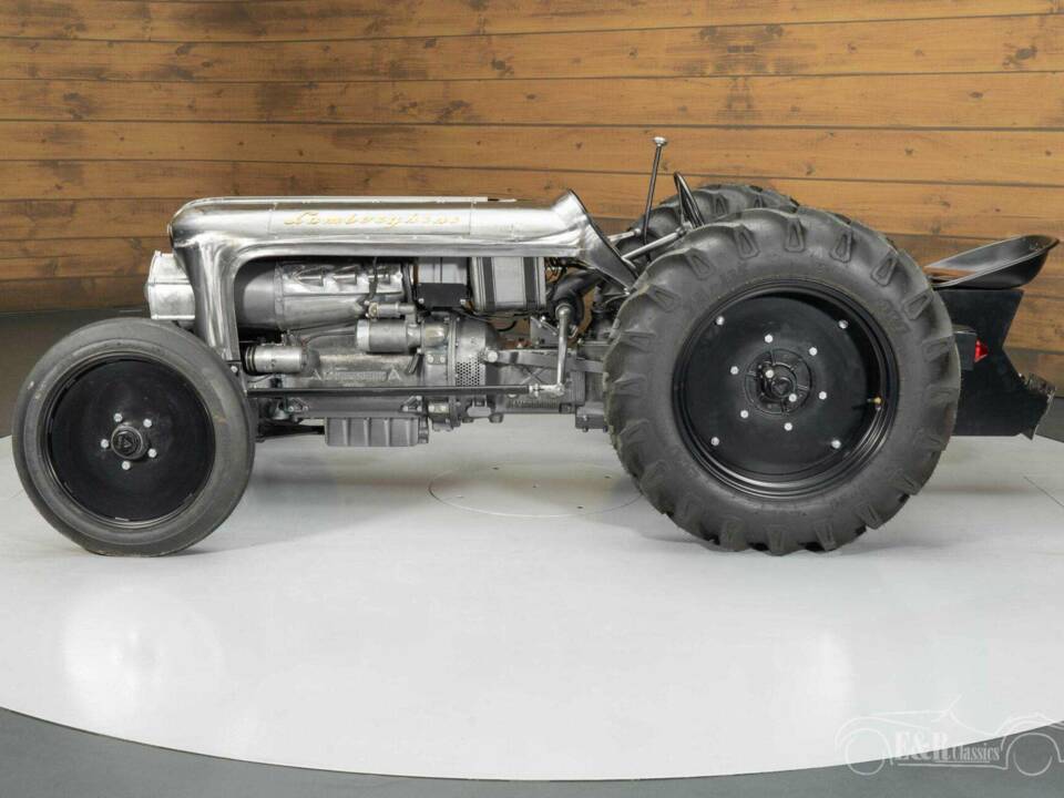 Bild 17/19 von Lamborghini Centenario (1962)