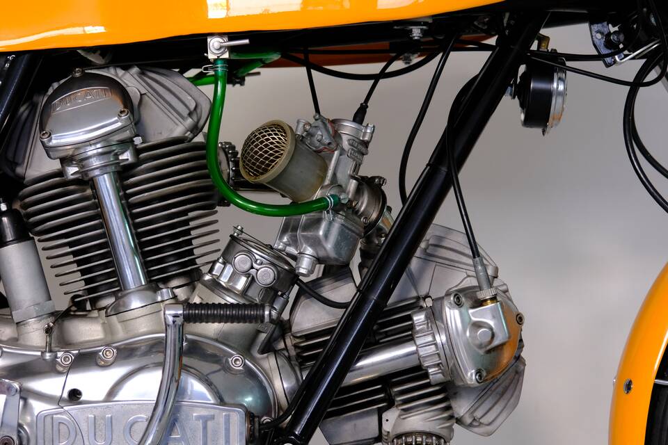 Afbeelding 7/96 van Ducati 750 Sport (1974)