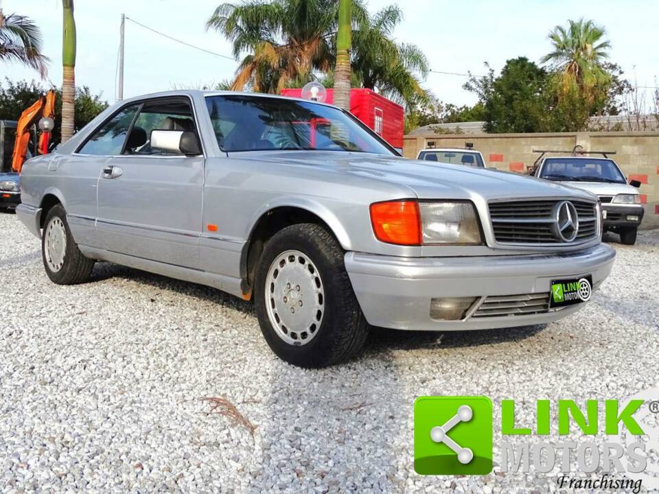 Immagine 3/10 di Mercedes-Benz 500 SEC (1989)