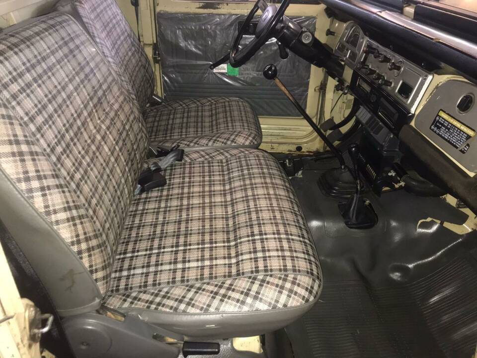Imagen 11/14 de Toyota Landcruiser FJ 45 (1983)