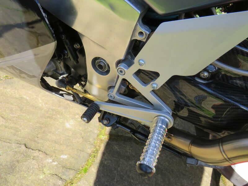 Afbeelding 36/41 van Honda VFR 400R (1992)