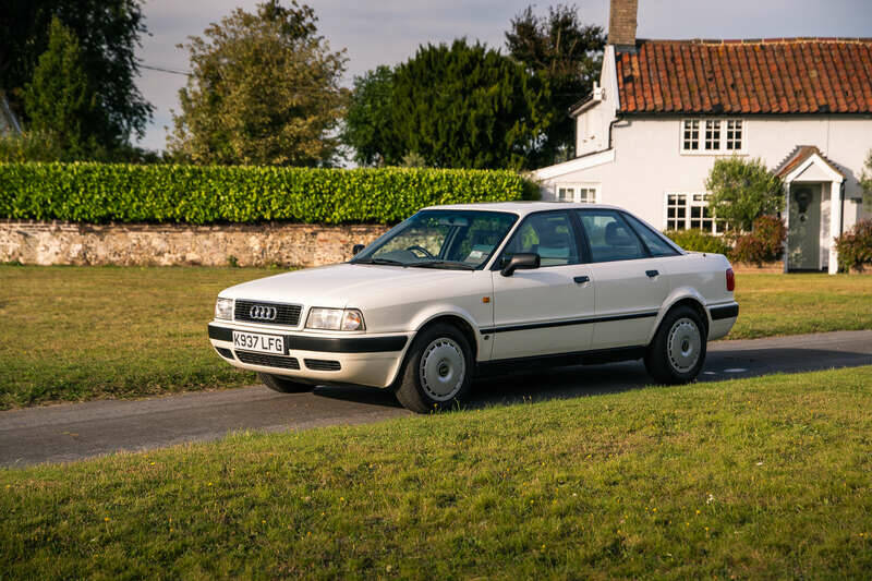 Bild 22/50 von Audi 80 - 2.0 E (1993)