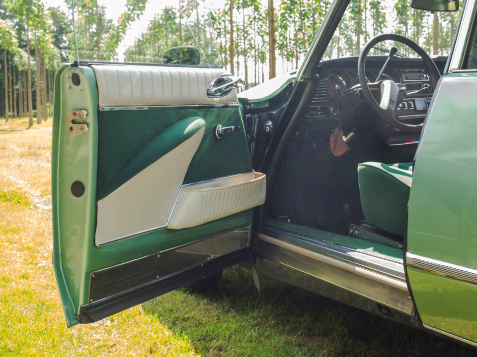 Afbeelding 20/31 van Citroën DS 23 Pallas (1972)