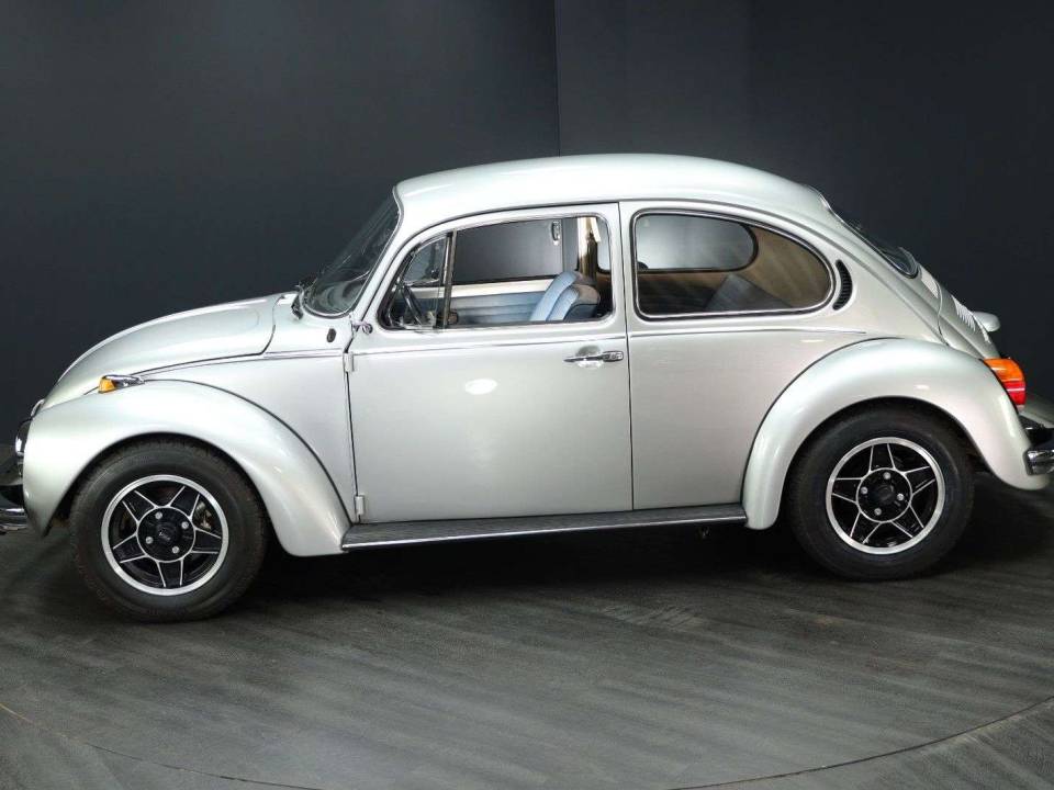 Image 3/30 of Volkswagen Beetle 1303 S (1972)