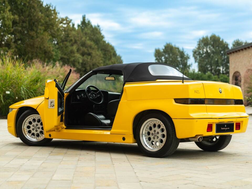 Bild 18/50 von Alfa Romeo RZ (1994)