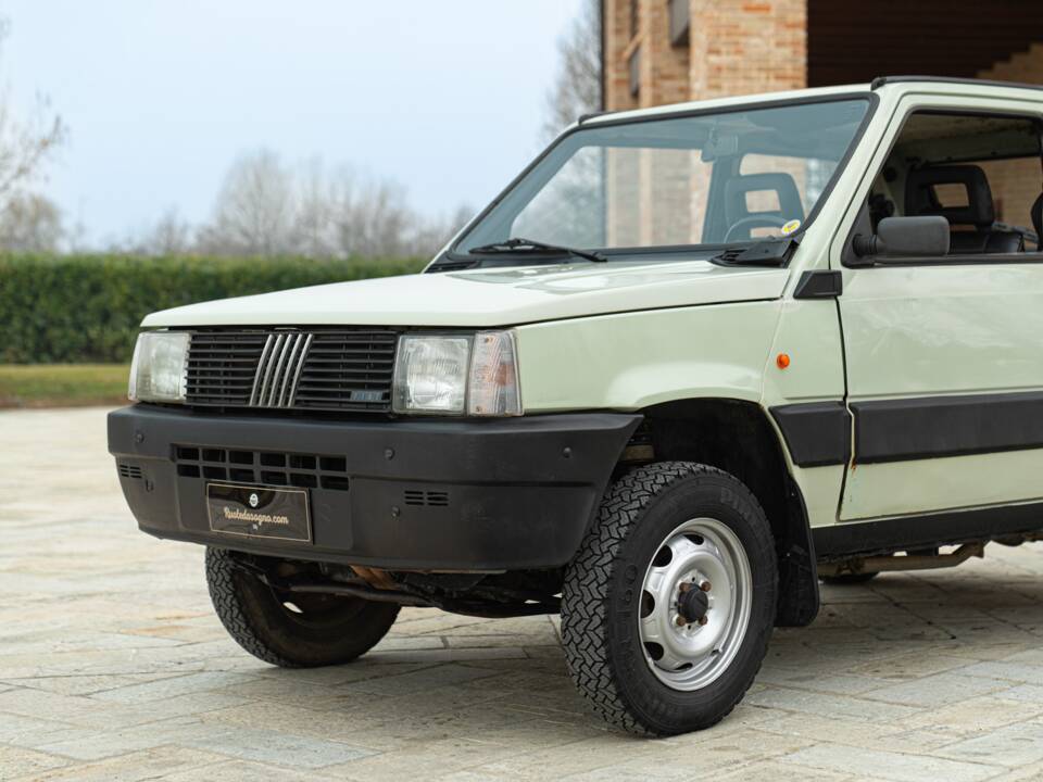 Image 12/60 of FIAT Panda 4x4 1,0 (1987)