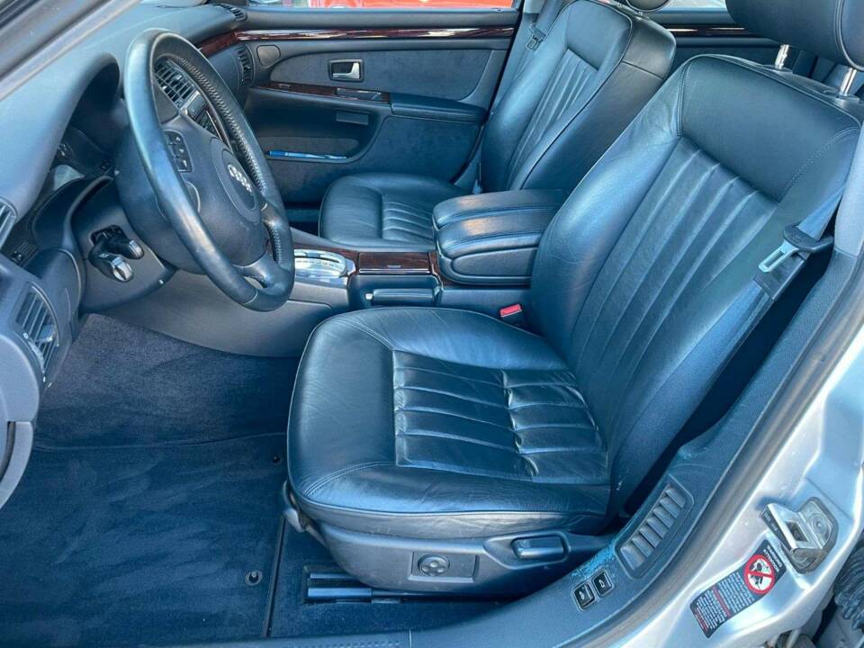 Image 10/17 of Audi A8 3.7 (1999)