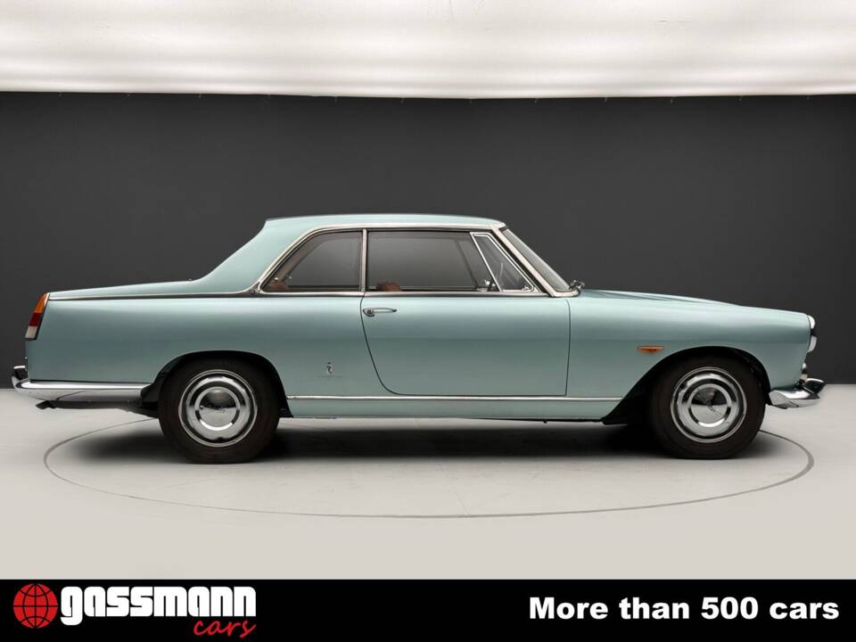 Image 4/15 of Lancia Flaminia Coupe Pininfarina 3B (1964)
