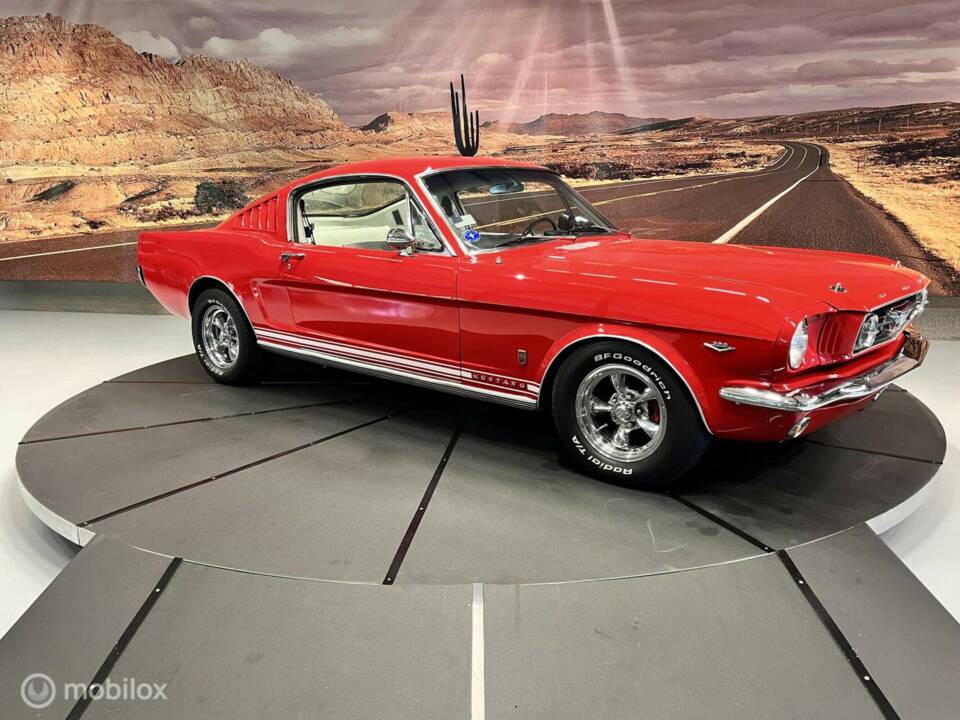 Image 2/34 of Ford Mustang 289 (1966)