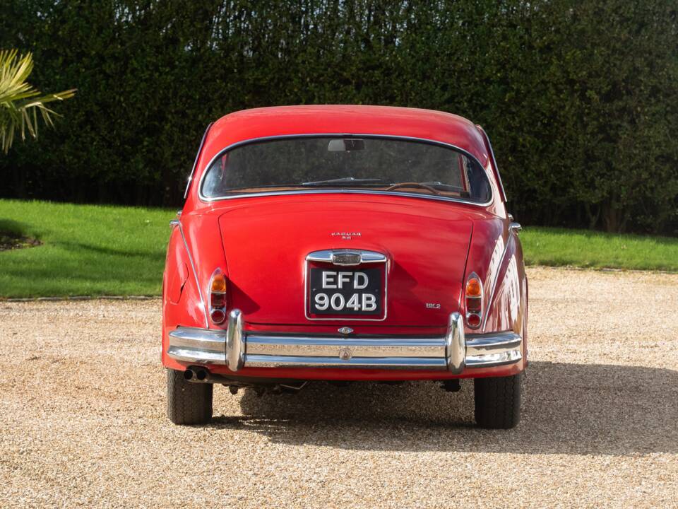 Image 20/50 of Jaguar Mk II 3.8 (1964)