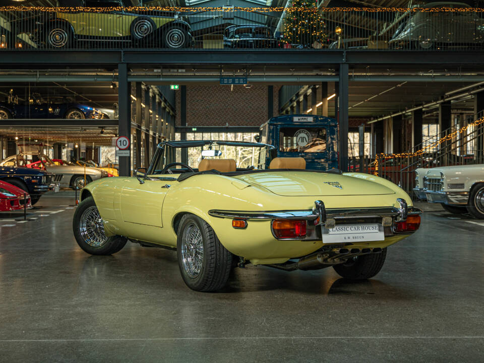 Imagen 4/28 de Jaguar E-Type V12 (1974)